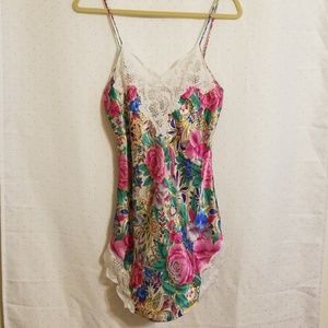🍃Vintage | Victoria's Secret Floral Teddie